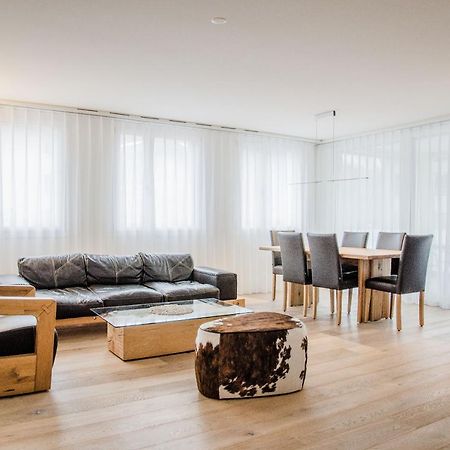 Apartment Downtown Интерлакен Экстерьер фото